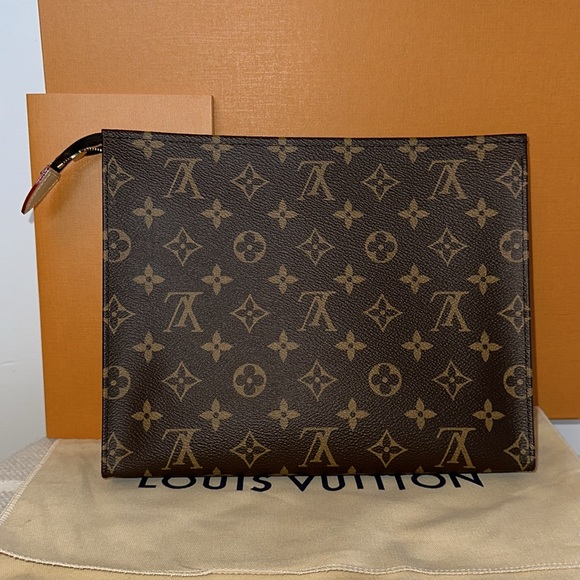 New Louis Vuitton 2024 toiletry 26 pouch - Picture 2 of 7